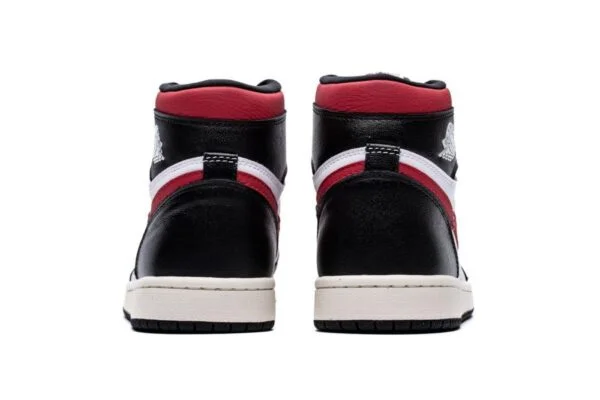 AIR JORDAN 1 RETRO HIGH OG “GYM RED” - Imagen 2
