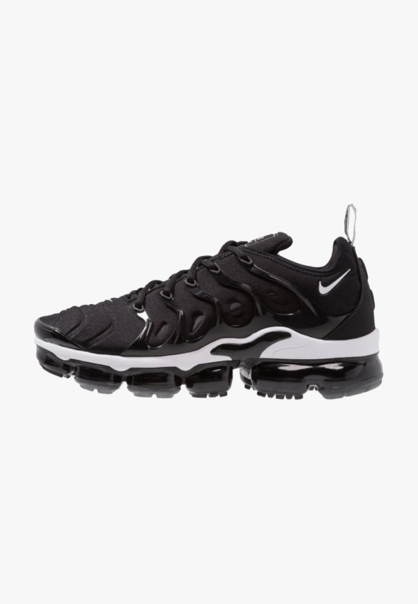 AIR VAPORMAX PLUS NEGRAS-BLANCAS