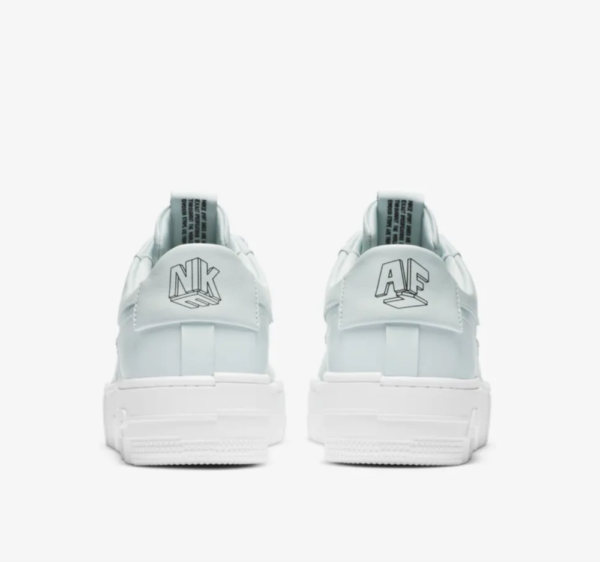 NIKE AIR FORCE 1 PIXEL GHOST AQUA - Imagen 4