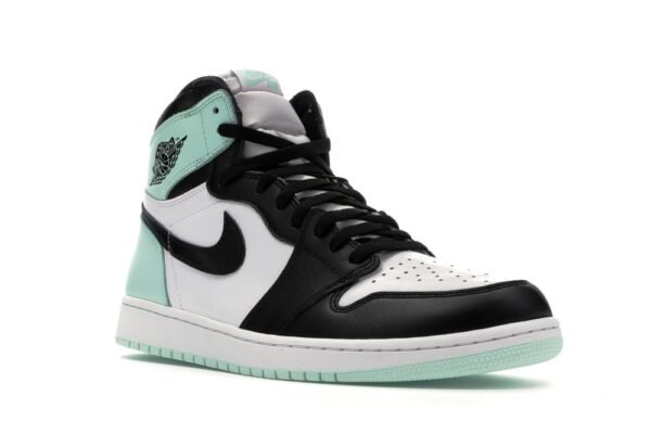 NIKE AIR JORDAN 1 Retro High IGLOO - Imagen 3