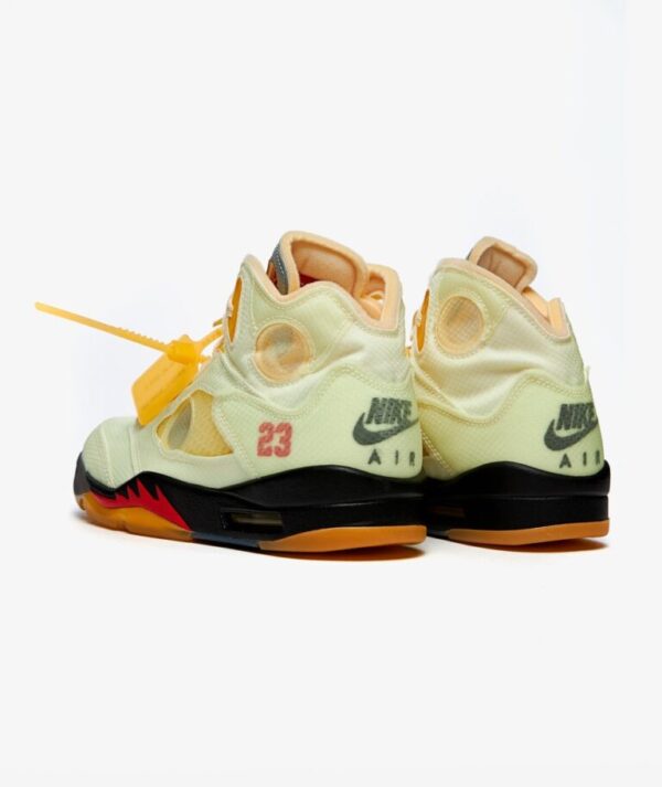 NIKE AIR JORDAN 5 RETRO x OFF-WHITE ‘SAIL’ - Imagen 2