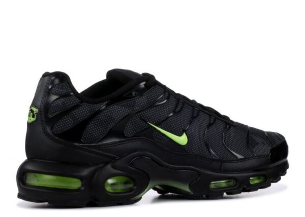 NIKE AIR MAX PLUS - Imagen 3