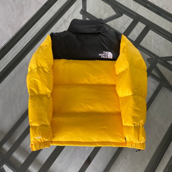 Chaqueton The North Face Amarillo - Imagen 4