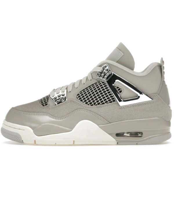 NIKE RETRO 4 «FROZEN»