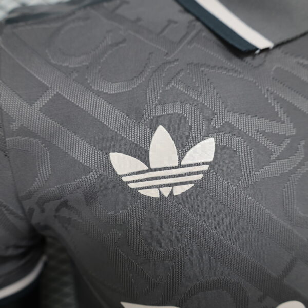 Camiseta Real Madrid player version 24-25 Third - Imagen 5