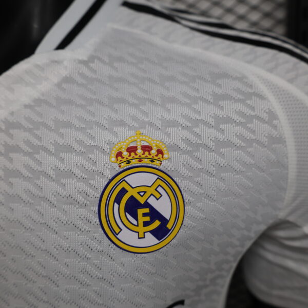 Camiseta Real Madrid player version 24-25 Local - Imagen 2
