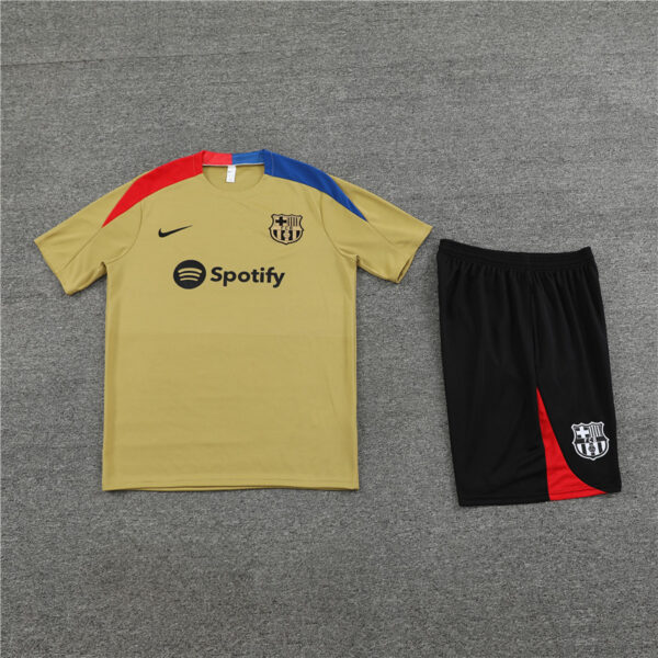 Conjunto entrenamiento corto Barcelona 4