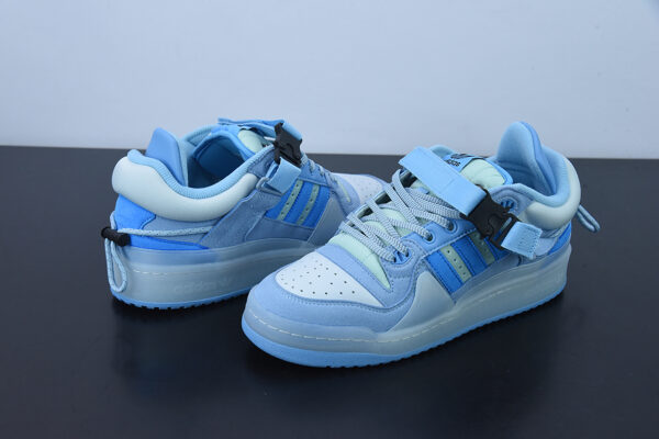 Forum Bad Bunny azul - Imagen 3