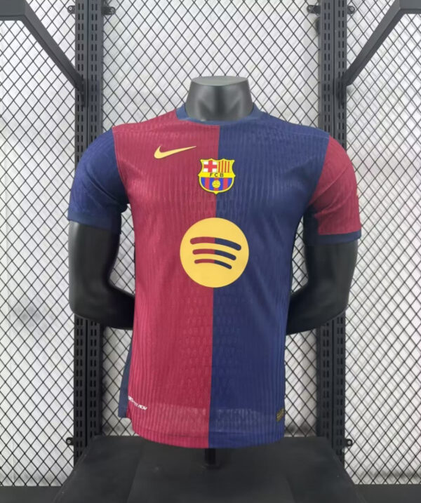 Camiseta Barcelona logo player version 24-25 Local